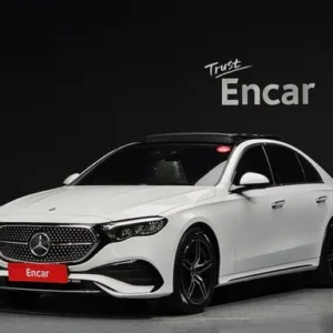 06296023-9452-4CD0-963D-5BC3FB85383D مرسيدس E200 AMG جديدة داخلي أبيض موديل 2026 السعر واصل🔥ميناء جدة 204,575 الف ريال