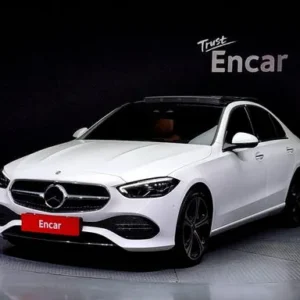مرسيدس C300 موديل 2023 الداخلية جملي السعر واصل🔥ميناء جدة 110,845 الف ريال